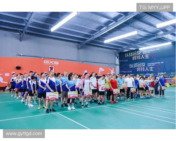 团结奋进:重庆羽毛球队如何通过团队协作提升竞技水平 团结奋进:重庆羽毛球队如何通过团队协作提升竞技水平