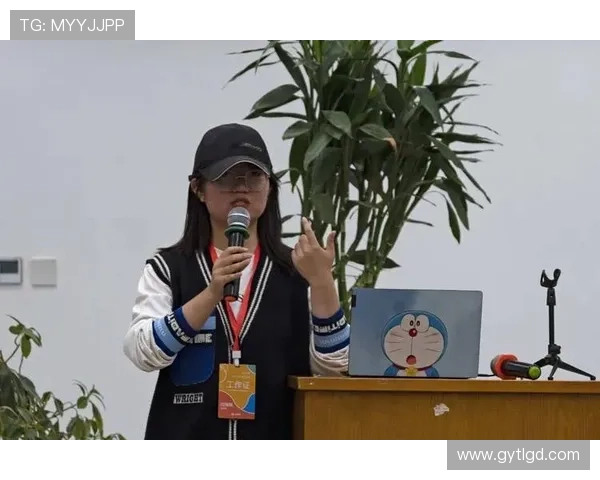 张敏畅谈街舞之路：从热爱到专业的心路历程与成长故事