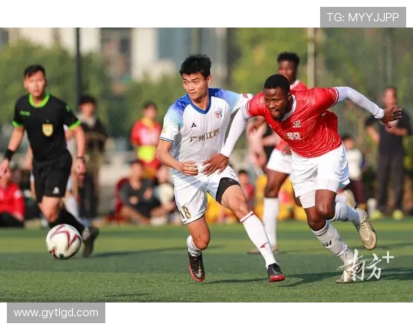 广州足球队以56分稳居欧锦赛积分榜首位展现强劲实力