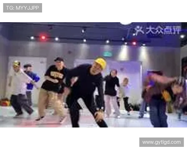 张军亲授街舞技巧与心得体会助你舞出自信与风采