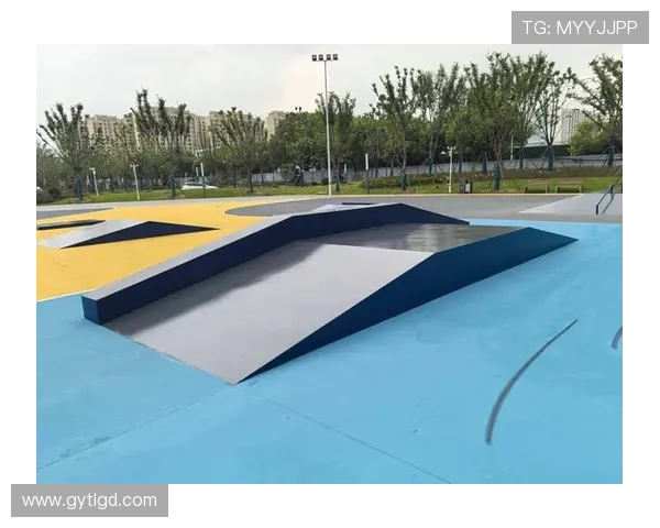 成都滑板队荣登滑板节奏排行榜首位引领潮流风尚